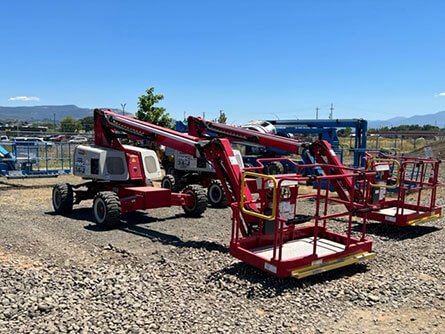 Red and Blue Lifts