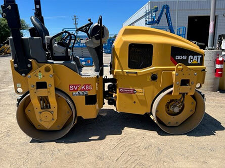 C834B CAT Utility Compactor